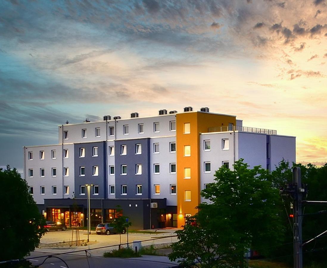 Western Mannheim 3*